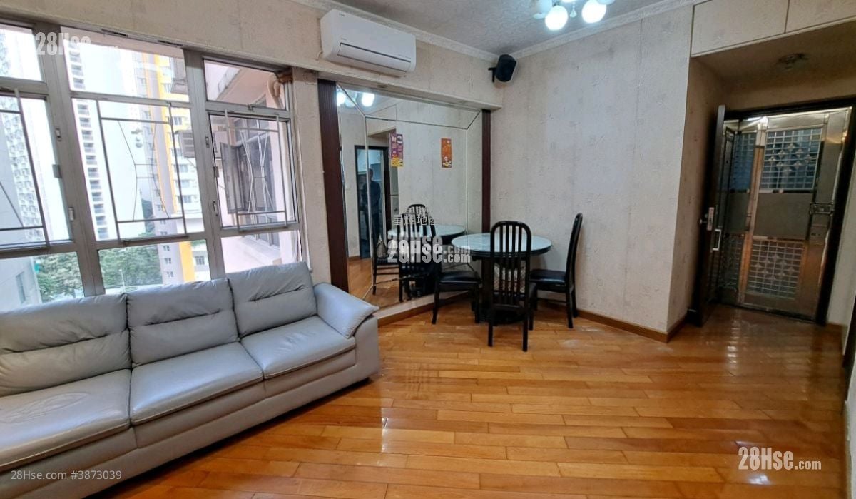 East Asia Gardens Sell 2 Bedrooms , 1 Bathroom 452 ft²