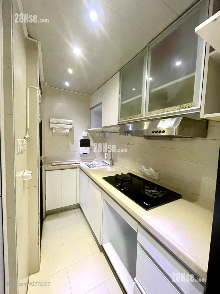 Hing Lung Building Sell 1 Bathroom 298 ft²