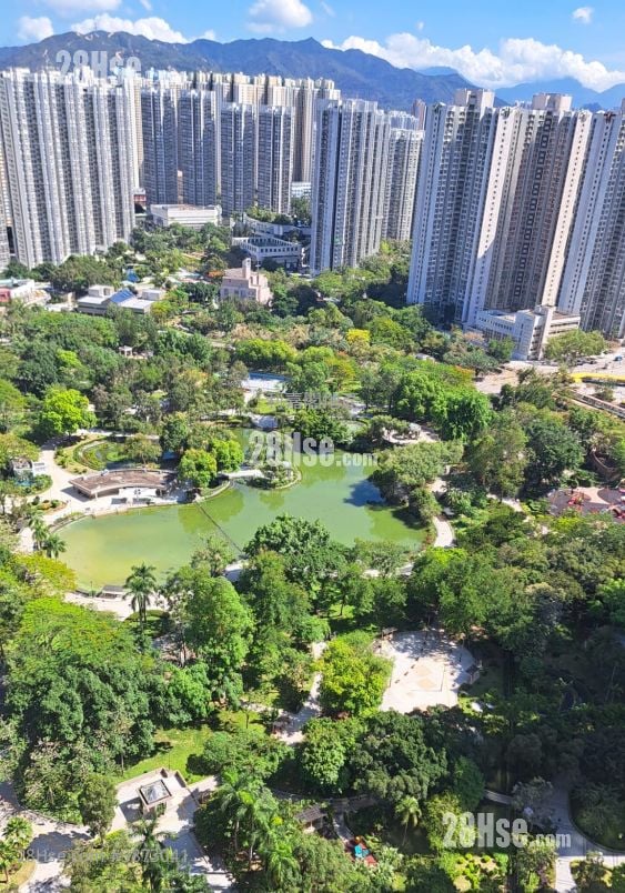Central Park Towers Rental 2 Bedrooms , 1 Bathroom 502 ft²