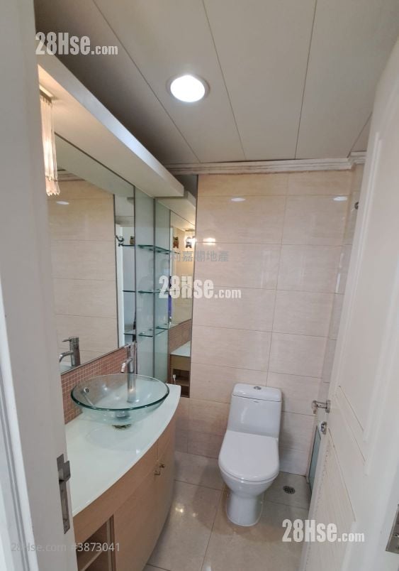 Central Park Towers Rental 2 Bedrooms , 1 Bathroom 502 ft²