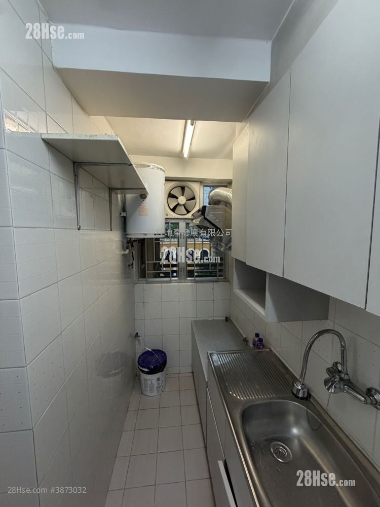 Fortune Terrace Rental 2 Bedrooms , 1 Bathroom 509 ft²