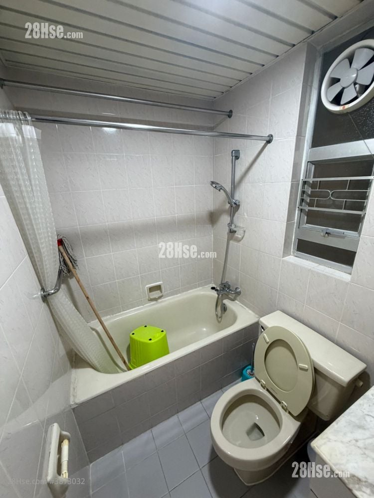 Fortune Terrace Rental 2 Bedrooms , 1 Bathroom 509 ft²