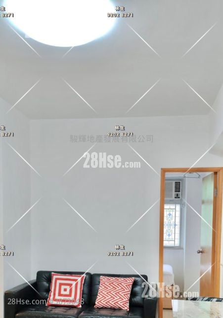 Yiu Pont House Sell 2 Bedrooms , 1 Bathroom 419 ft²
