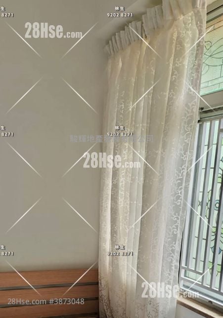 Yiu Pont House Sell 2 Bedrooms , 1 Bathroom 419 ft²