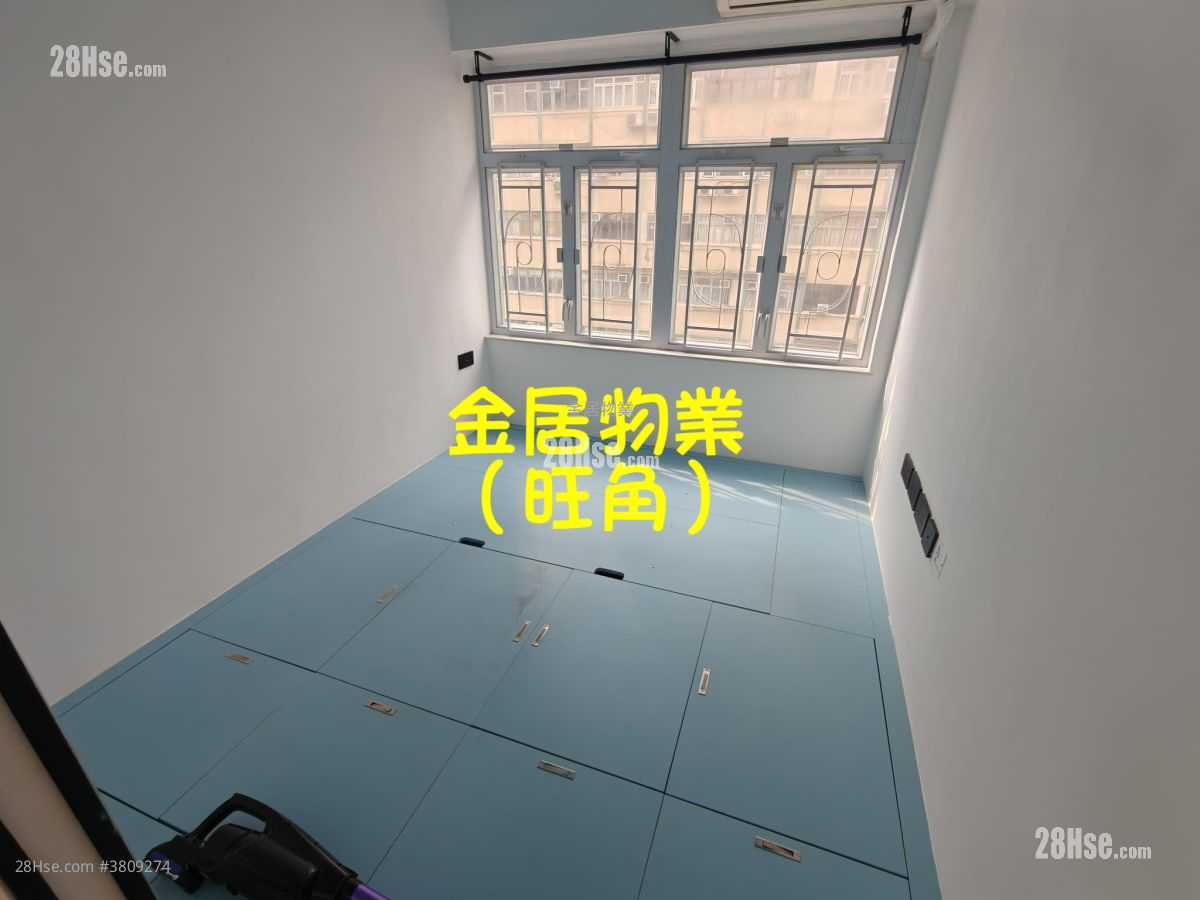 Lung Fai House Sell 2 Bedrooms , 1 Bathroom 468 ft²