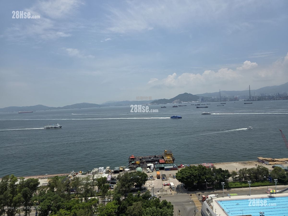 龍翔花園 租盤 2 房 , 1 浴室 369 平方呎