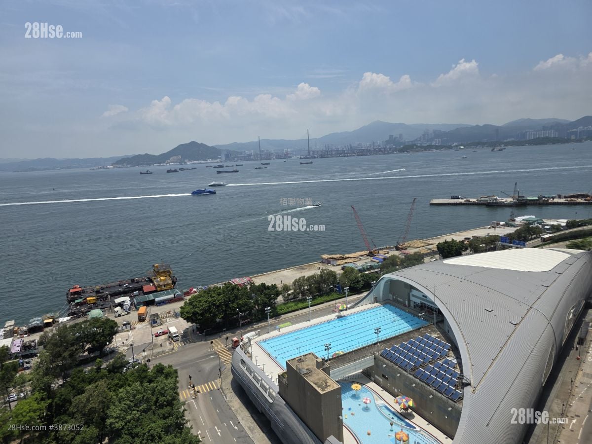 龍翔花園 租盤 2 房 , 1 浴室 369 平方呎