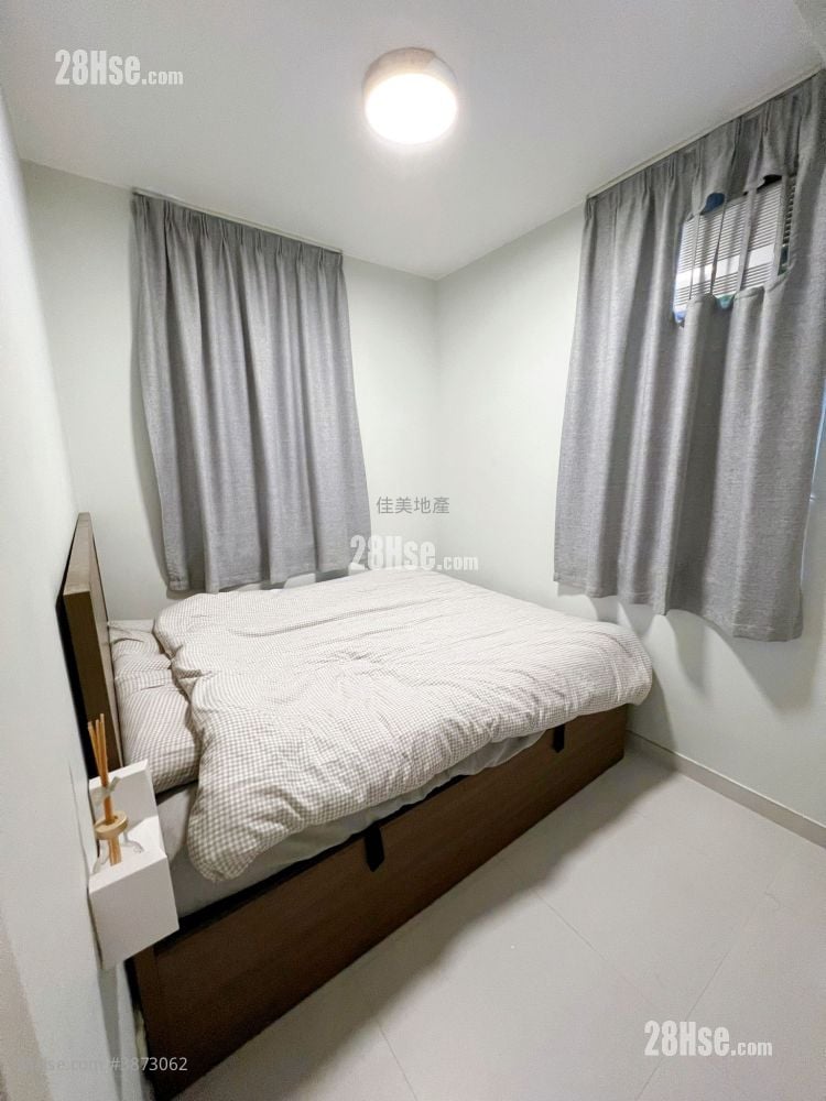 Wang Kwong Building Sell 2 Bedrooms , 1 Bathroom 391 ft²