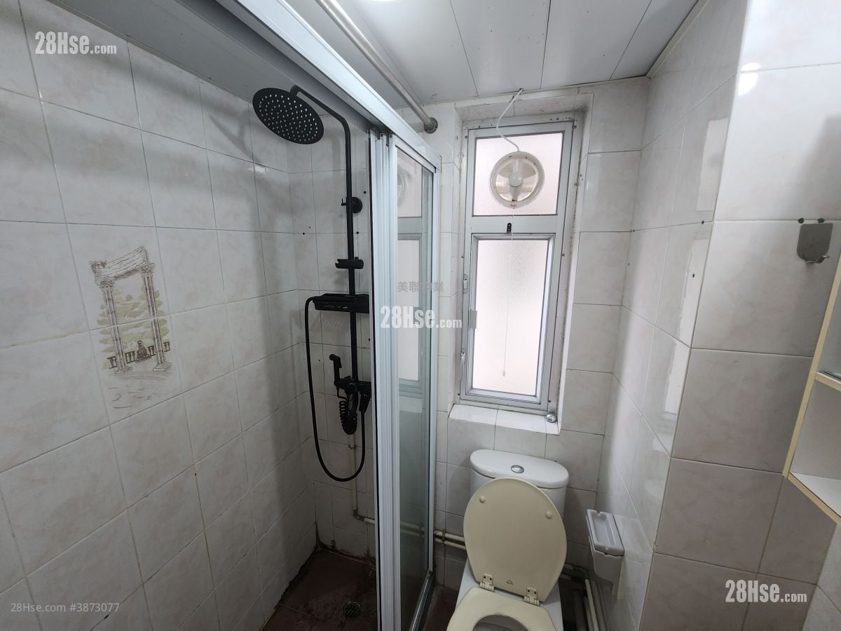 Shatin Centre Rental 2 Bedrooms , 1 Bathroom 347 ft²