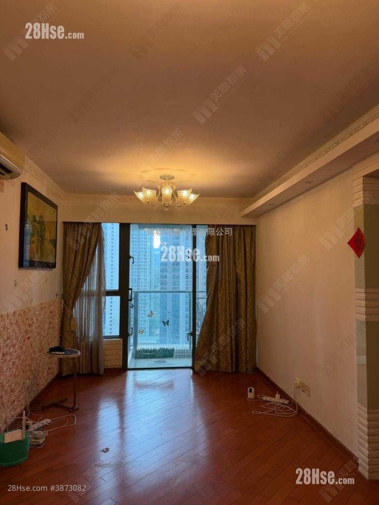 Residence Oasis Sell 3 Bedrooms , 2 Bathrooms 722 ft²