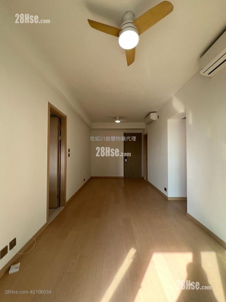 K. Summit Rental 3 Bedrooms , 3 Bathrooms 762 ft²