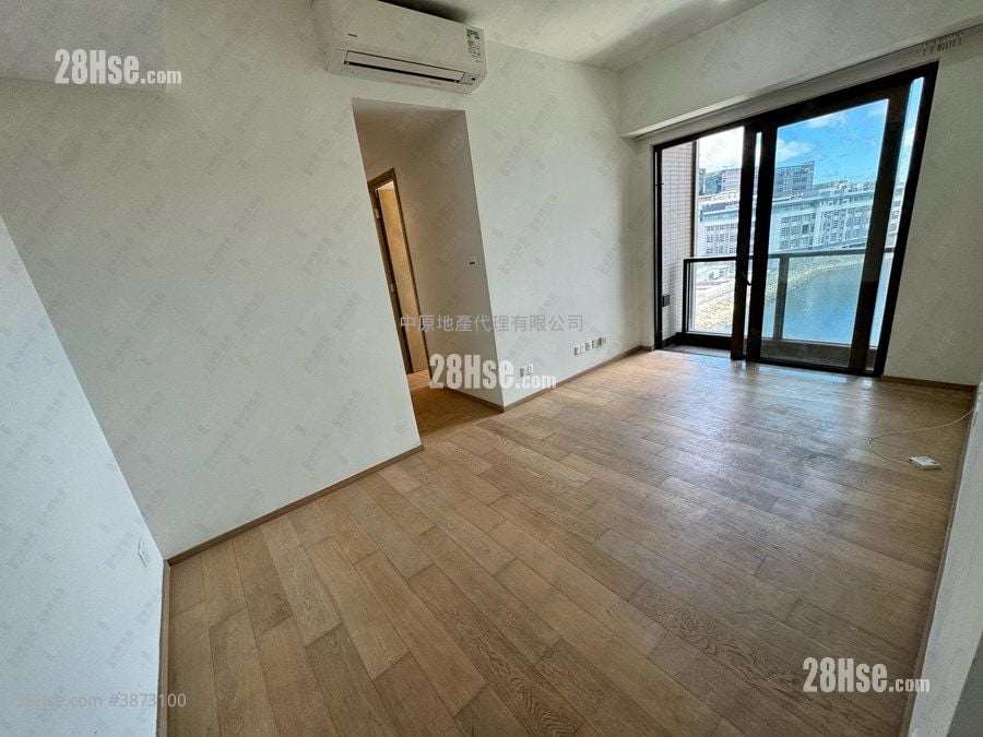 Sea To Sky Sell 2 Bedrooms , 1 Bathroom 466 ft²