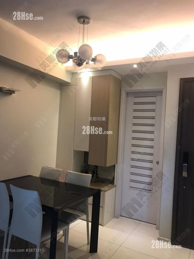City Point Sell 3 Bedrooms 699 ft²