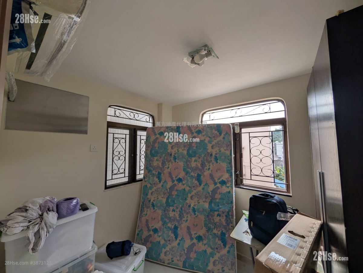Village Sell 1 Bedroom , 1 Bathroom 250 ft²