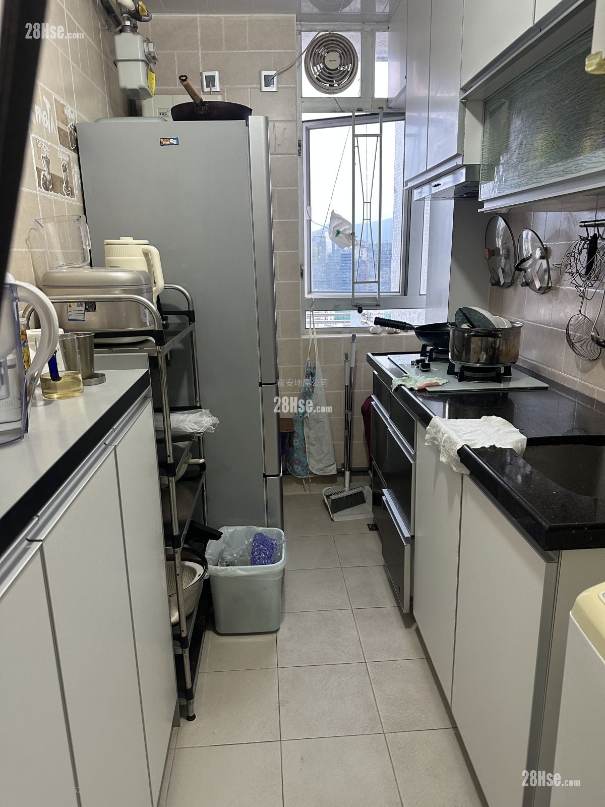 Po Pui Court Sell 3 Bedrooms , 1 Bathroom 645 ft²