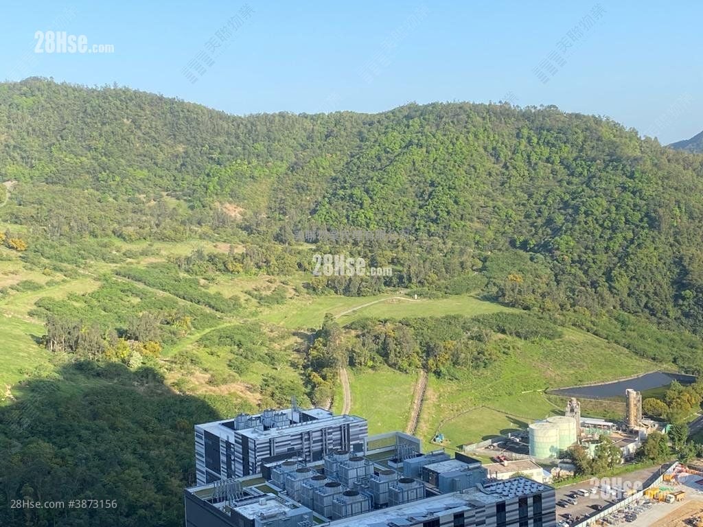 领峰 售盘 3 房 , 2 浴室 673 平方尺