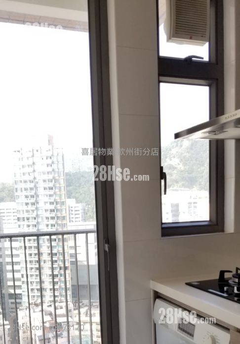 Heya Aqua Rental 3 Bedrooms , 2 Bathrooms 664 ft²