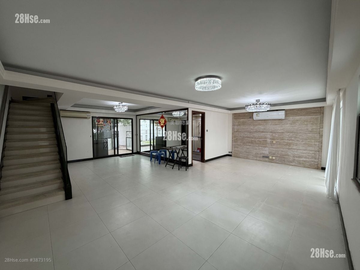 Maple Gardens Rental 4 Bedrooms , 4 Bathrooms 1,651 ft²