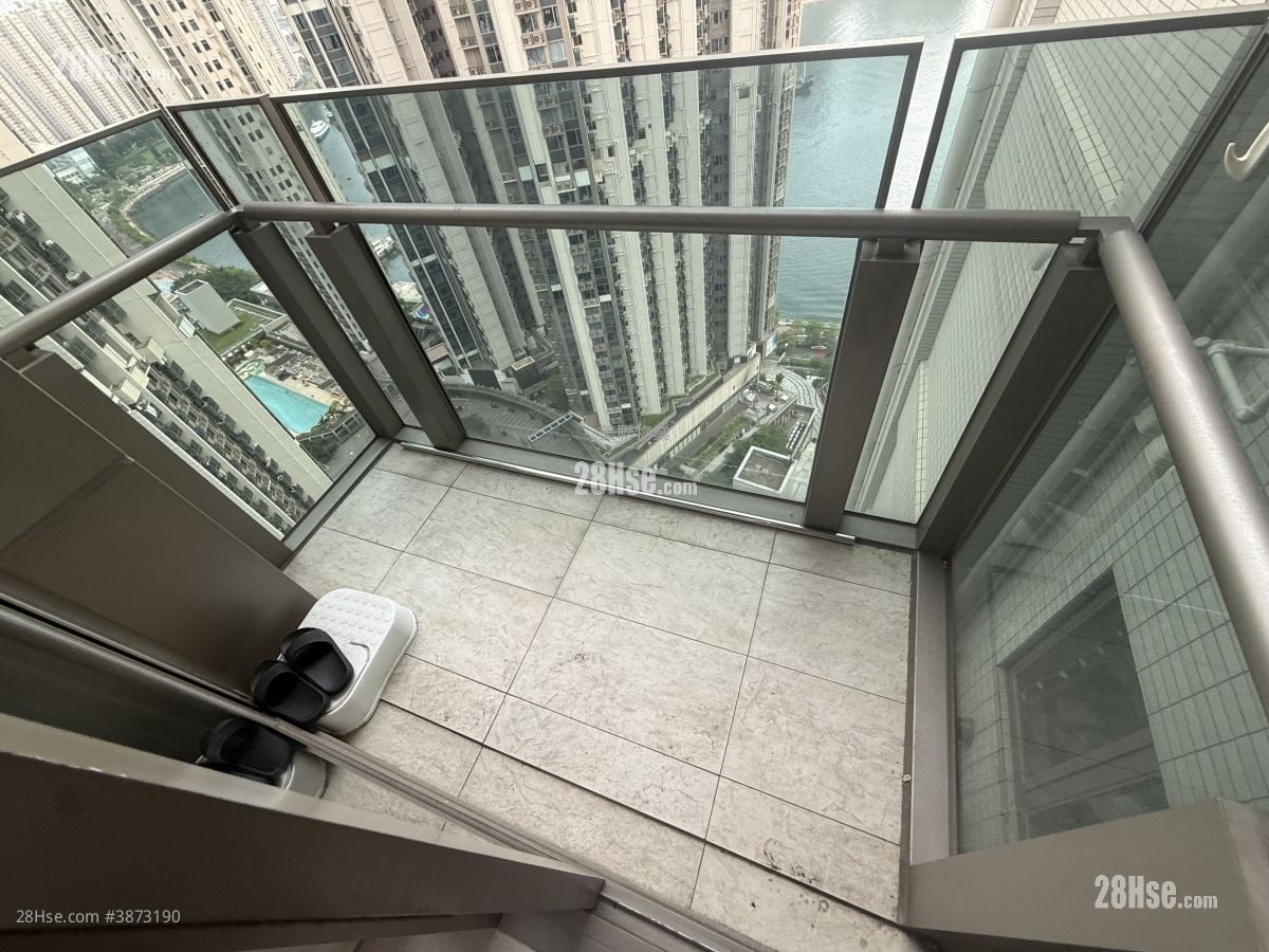Ocean Pride Sell 3 Bedrooms , 3 Bathrooms 777 ft²