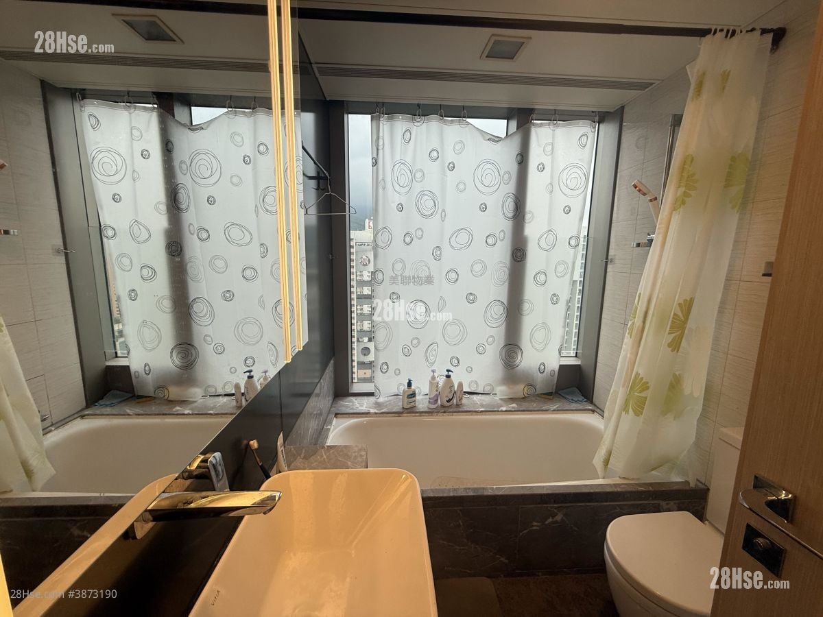 Ocean Pride Sell 3 Bedrooms , 3 Bathrooms 777 ft²