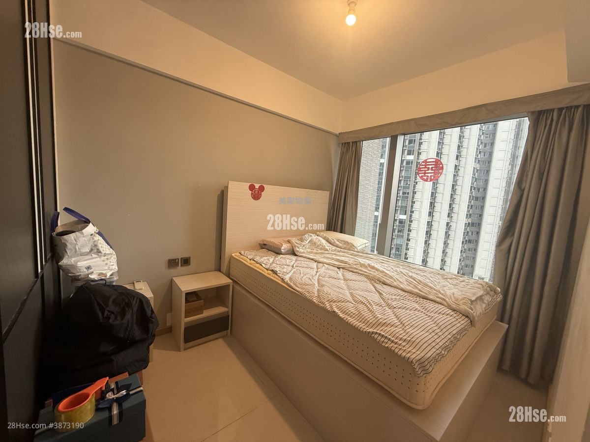 Ocean Pride Sell 3 Bedrooms , 3 Bathrooms 777 ft²