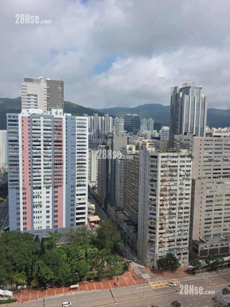 View: Tsuen Wan Plaza Sell 3 Bedrooms , 1 Bathroom 552 ft²