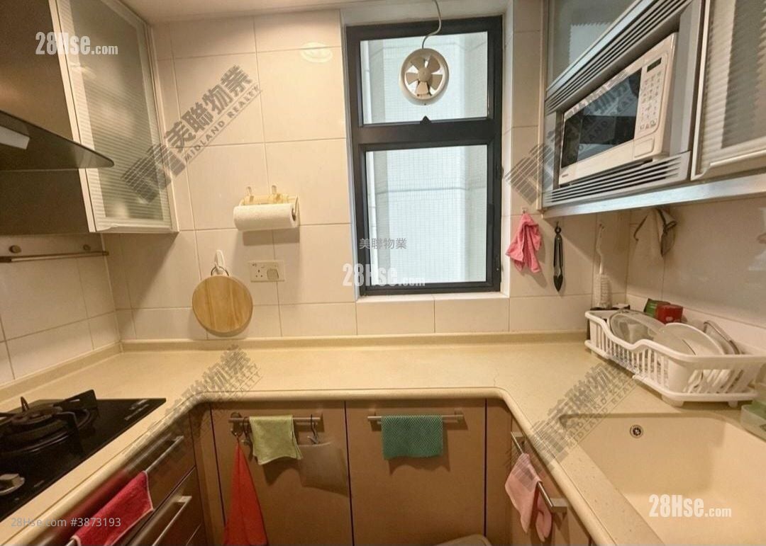 Park Island Sell 2 Bedrooms , 1 Bathroom 490 ft²