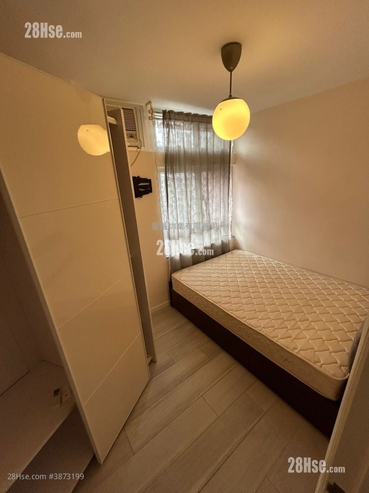 Whampoa Garden Rental 2 Bedrooms , 1 Bathroom 466 ft²