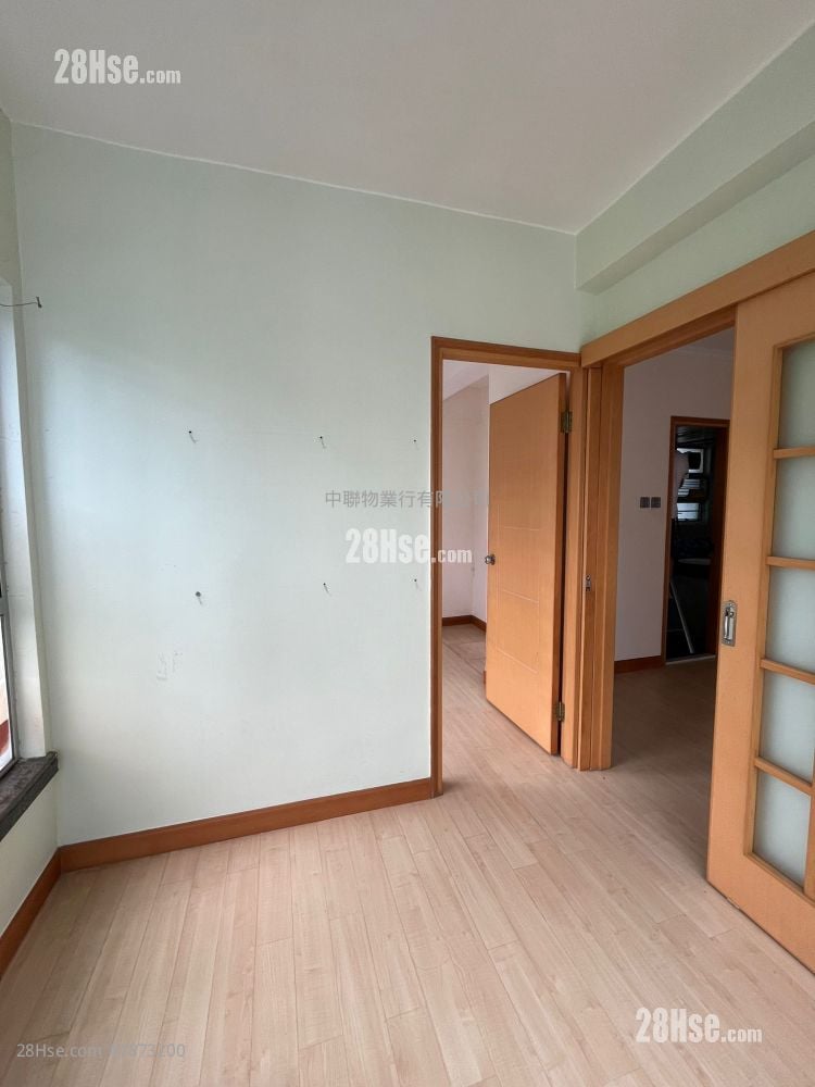 Park View Garden Rental 2 Bedrooms , 1 Bathroom 420 ft²