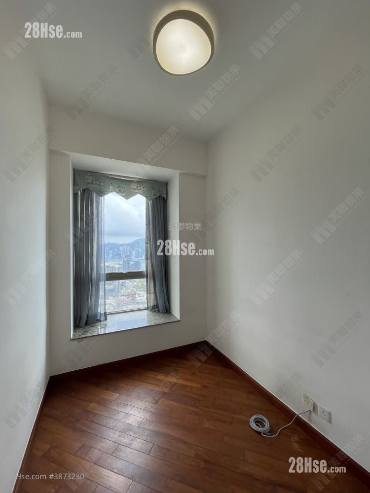 The Hermitage Rental 1,438 ft²