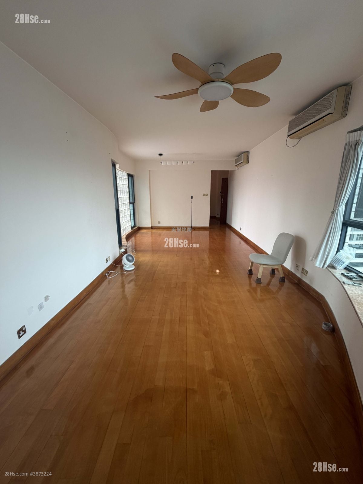 Carmen's Garden Sell 2 Bedrooms , 2 Bathrooms 862 ft²