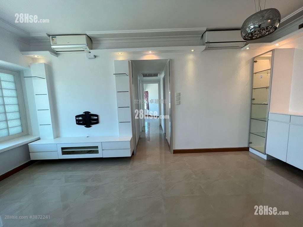Sorrento Sell 3 Bedrooms , 2 Bathrooms 755 ft²
