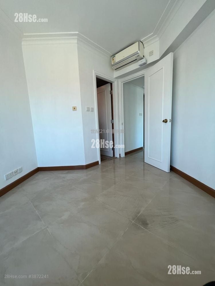 Sorrento Sell 3 Bedrooms , 2 Bathrooms 755 ft²