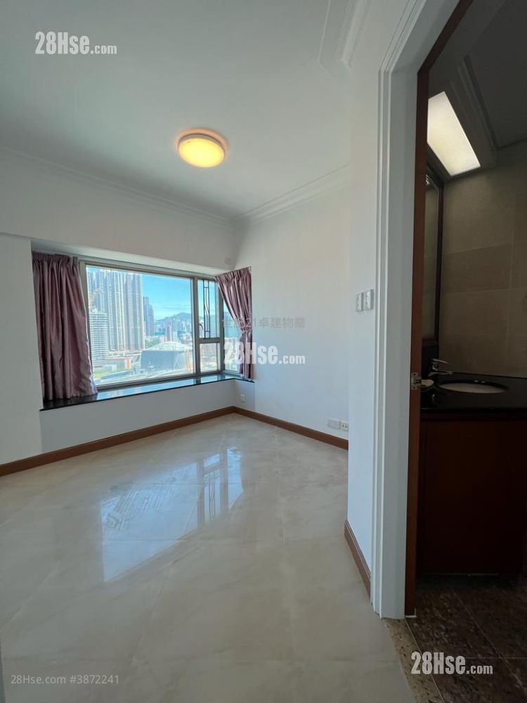 Sorrento Sell 3 Bedrooms , 2 Bathrooms 755 ft²