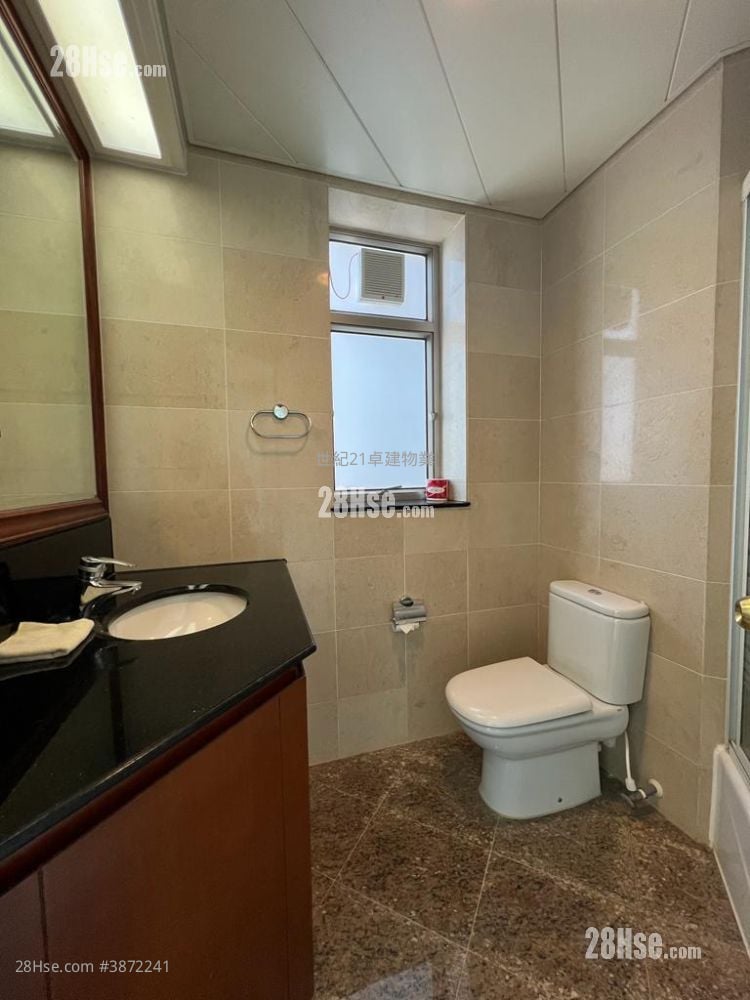 Sorrento Sell 3 Bedrooms , 2 Bathrooms 755 ft²