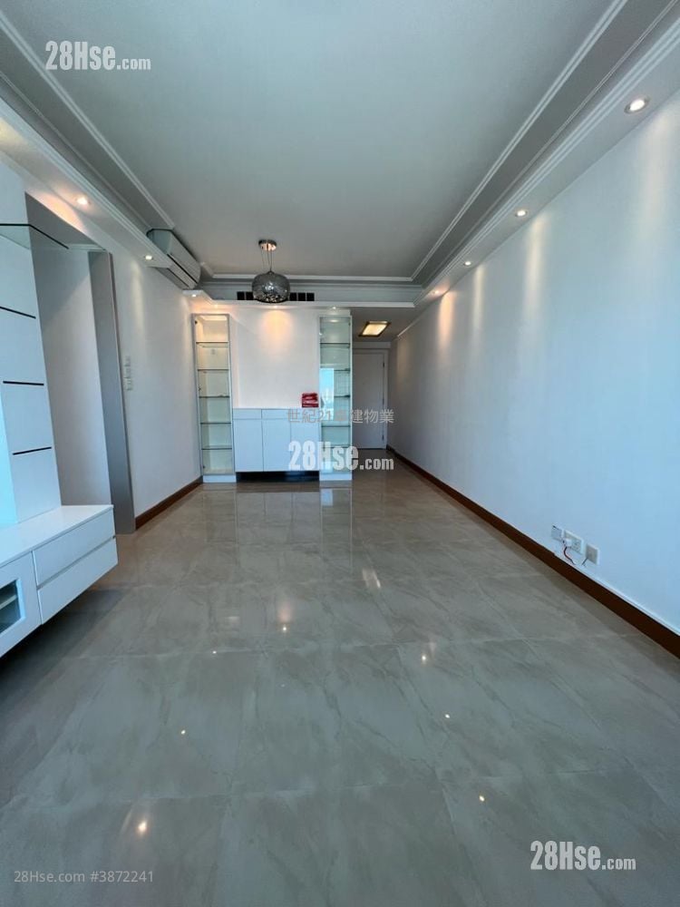 Sorrento Sell 3 Bedrooms , 2 Bathrooms 755 ft²