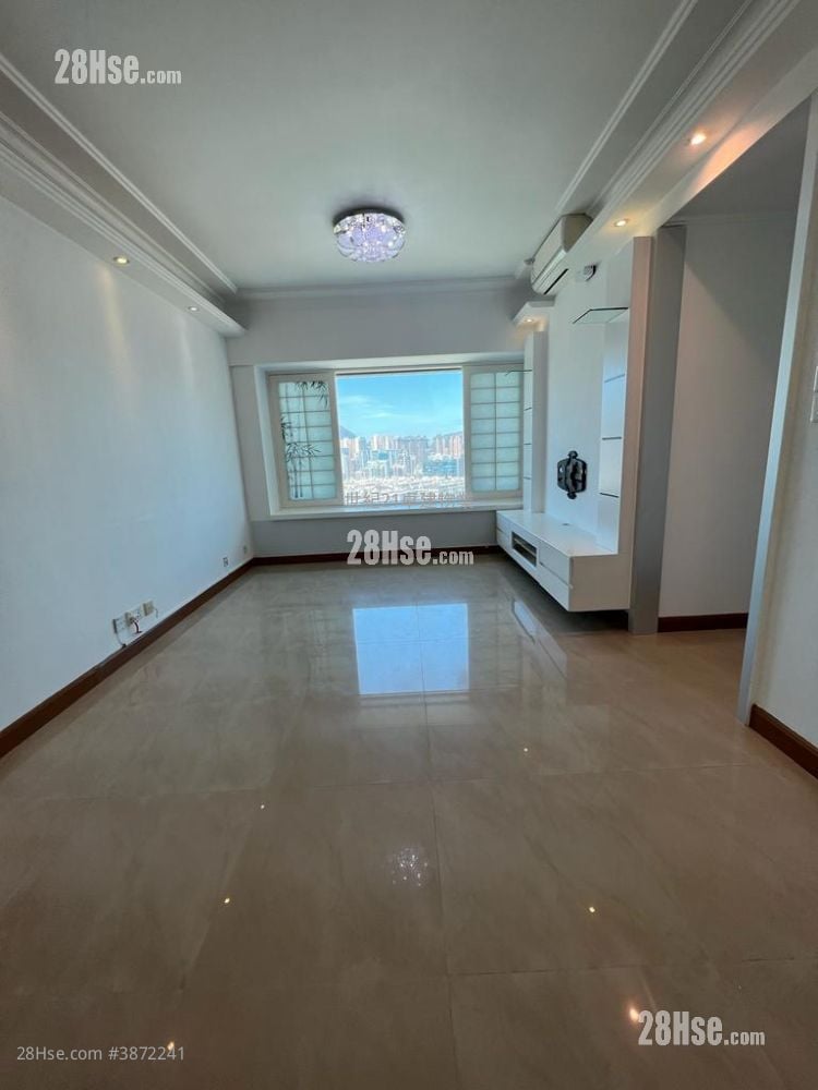 Sorrento Sell 3 Bedrooms , 2 Bathrooms 755 ft²