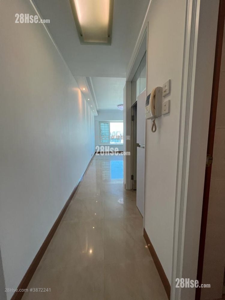 Sorrento Sell 3 Bedrooms , 2 Bathrooms 755 ft²