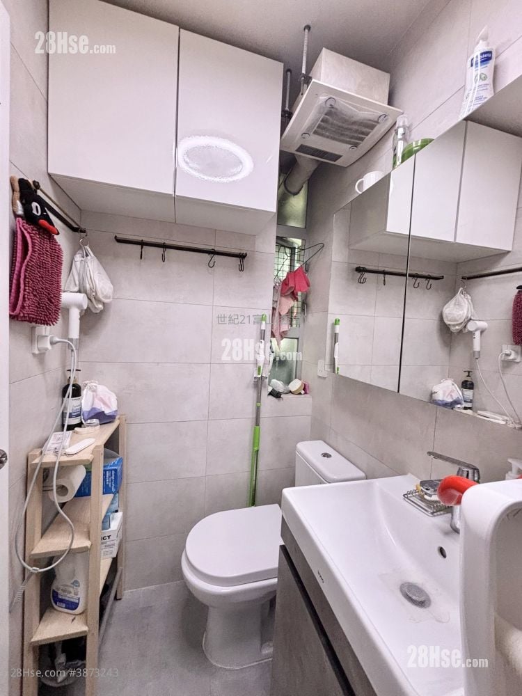 嘉强苑 售盘 2 房 , 1 浴室 407 平方尺