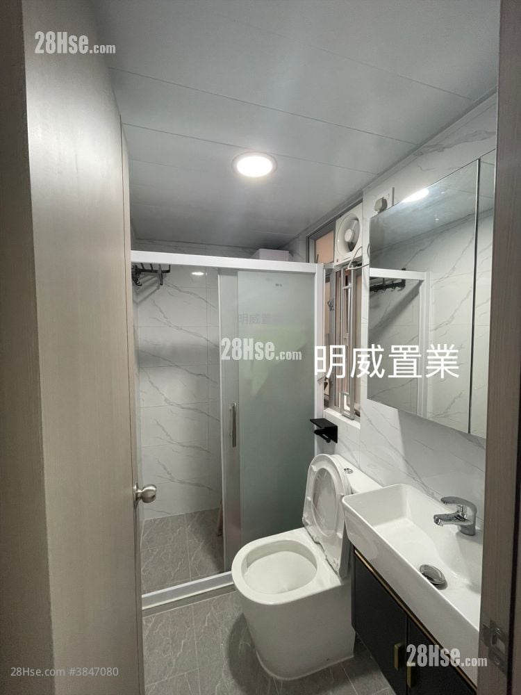 Peony House Sell 2 Bedrooms , 1 Bathroom 395 ft²