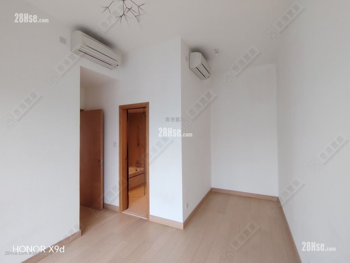 Victoria Skye Rental 3 Bedrooms , 3 Bathrooms 957 ft²