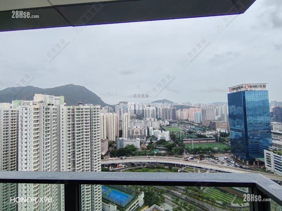 Victoria Skye Rental 3 Bedrooms , 3 Bathrooms 957 ft²