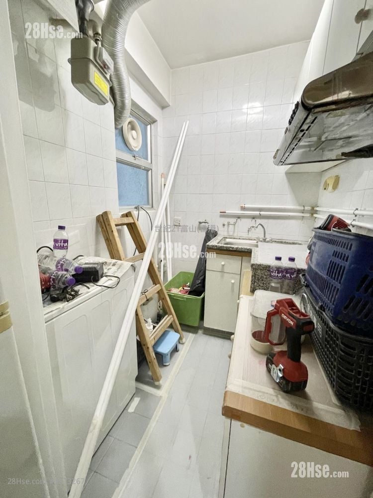 Fortune Garden Sell 2 Bedrooms , 1 Bathroom 376 ft²
