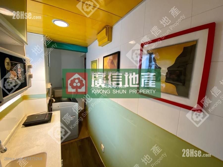 Fullic Court Sell Studio , 1 Bathroom 197 ft²