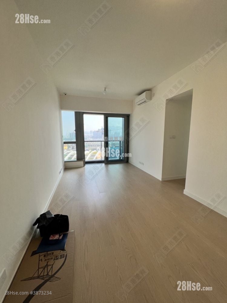 Monaco Rental 3 Bedrooms , 3 Bathrooms 827 ft²