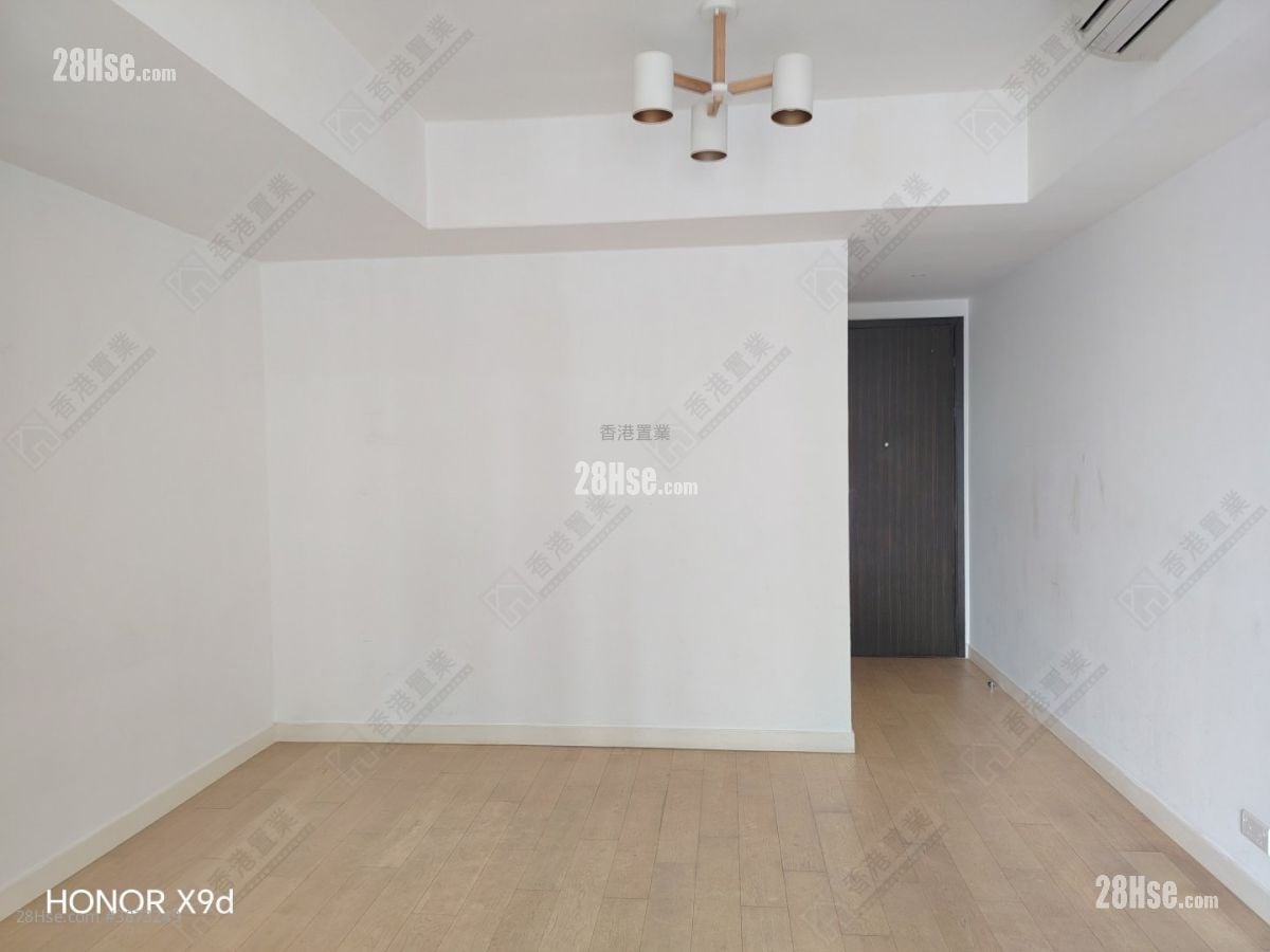 Oasis Kai Tak Rental 3 Bedrooms , 2 Bathrooms 752 ft²