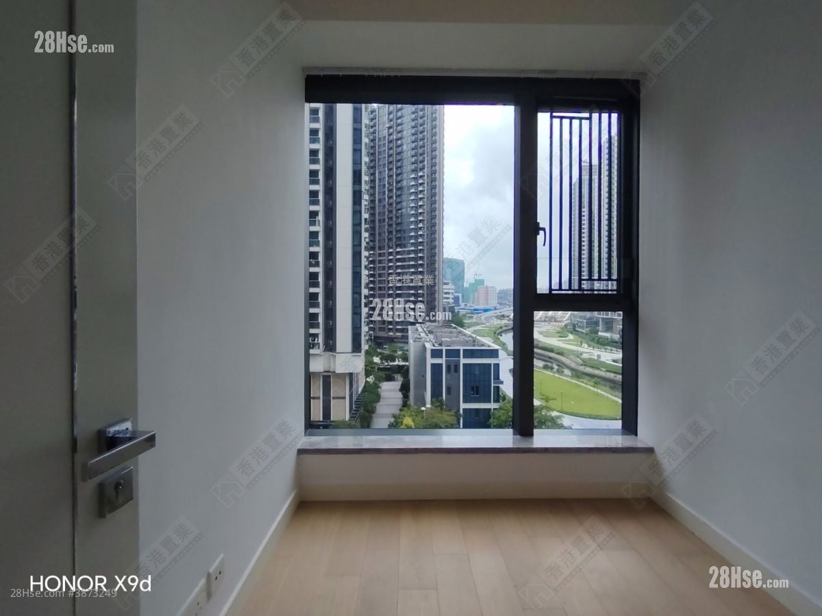 Oasis Kai Tak Rental 3 Bedrooms , 2 Bathrooms 752 ft²