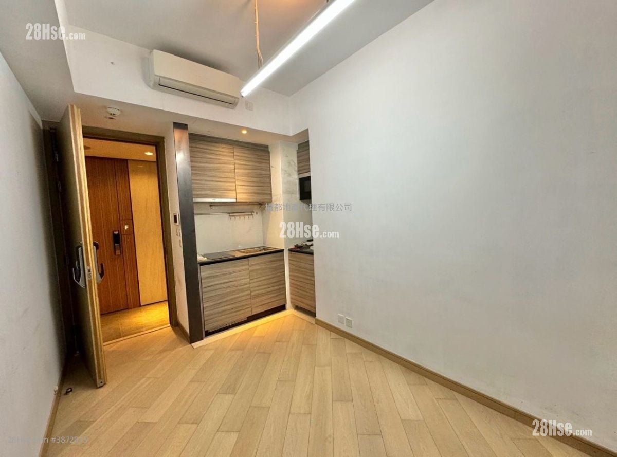 The Zutten Rental Studio , 1 Bathroom 191 ft²