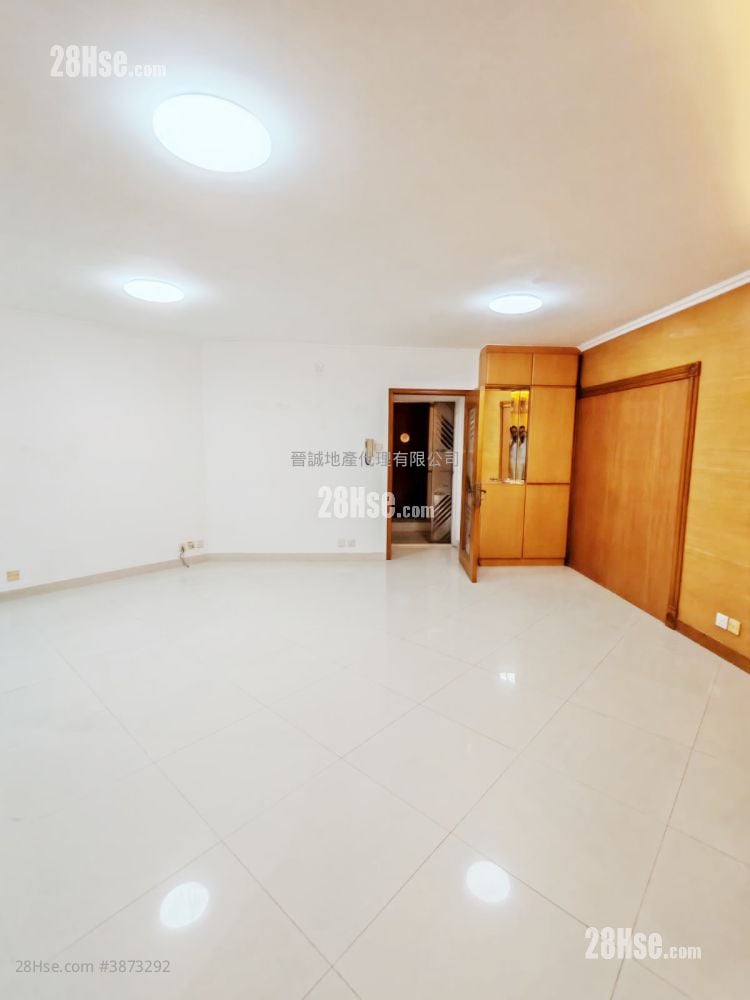 Rhine Garden Sell 3 Bedrooms , 2 Bathrooms 710 ft²