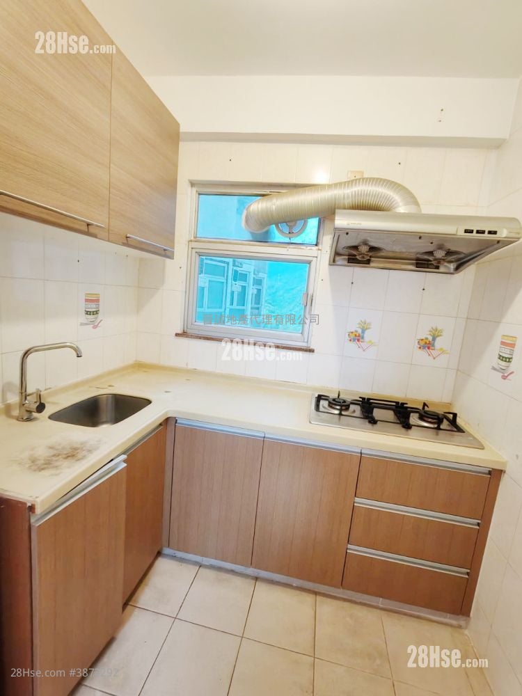 Rhine Garden Sell 3 Bedrooms , 2 Bathrooms 710 ft²